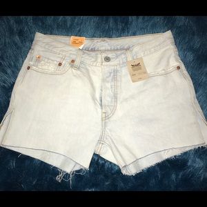 New Levi’s Denim shorts
